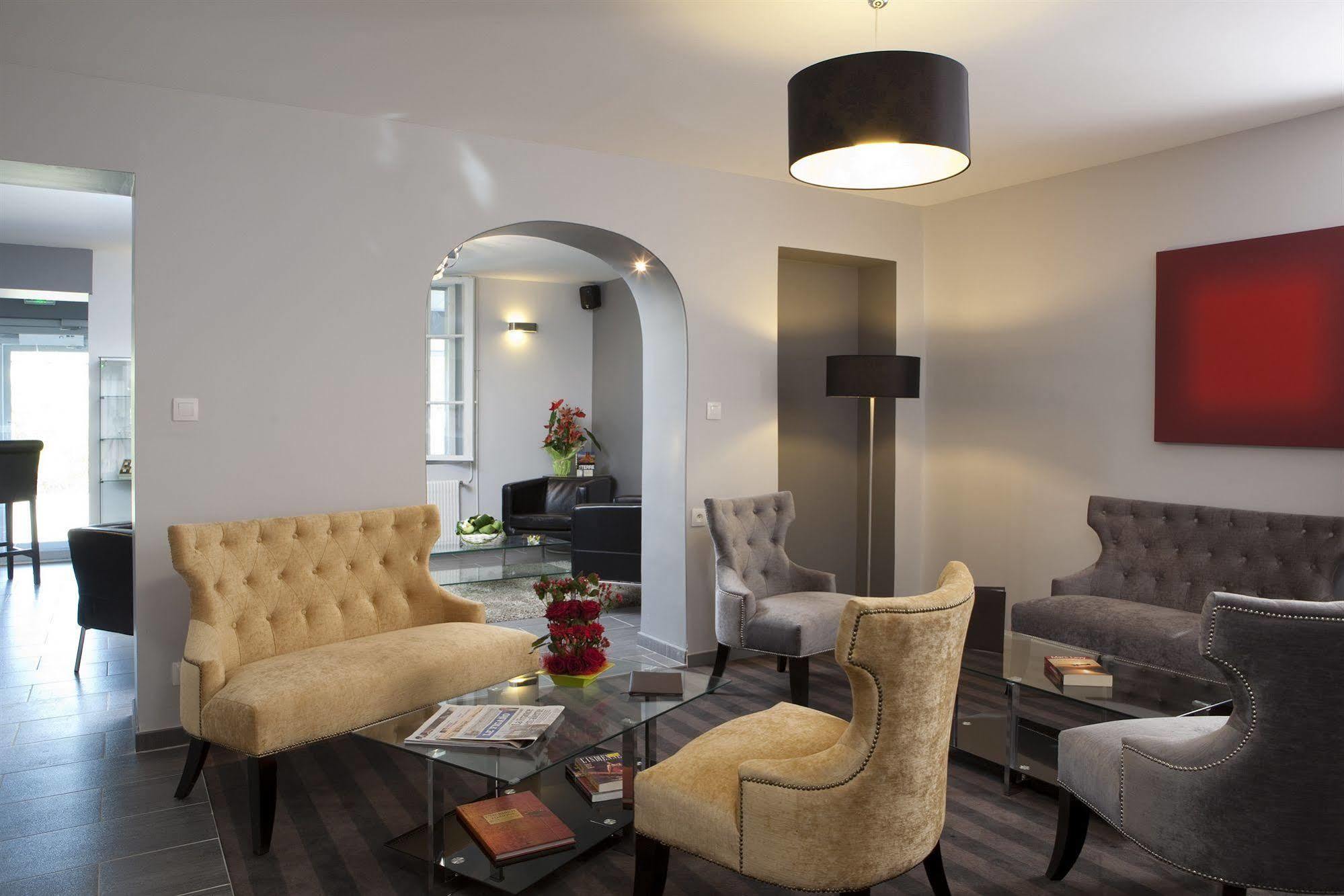 Contact Hotels Les Pierres Dorees Amberieux d'Azergues Экстерьер фото